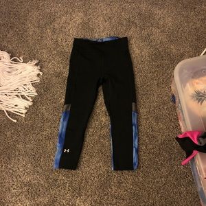Under Armour cropped leggings